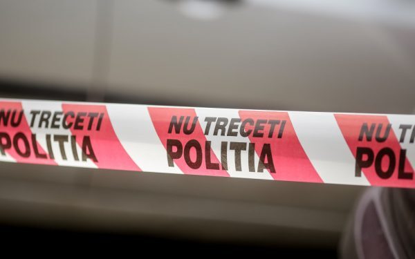 București: Șosea SURPATĂ pe Eroilor. Trafic DIFICIL