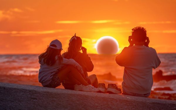 Eclipsa totală de Soare: Spania, punct fierbinte pentru milioane de spectatori