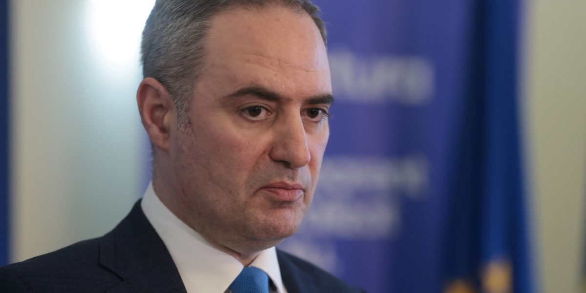 Nazare: Riscurile rămân ridicate după Fitch și Moody’s