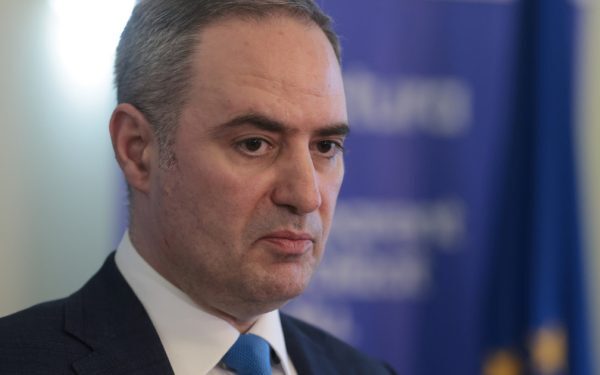Nazare: Riscurile rămân ridicate după Fitch și Moody’s