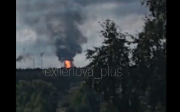 URIAȘĂ FABRICĂ RUSĂ, INCENDIATĂ. PREȘEDINTELE DECLARĂ DOLIU DUPĂ 12 MORȚI