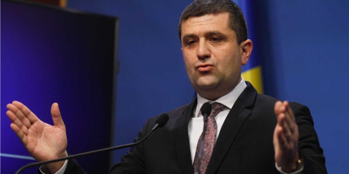 Baia de Fier: Fabrica de grafit, salvată! Exploatarea începe curând
