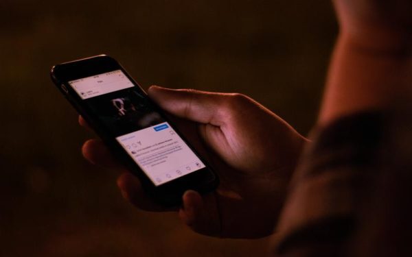 CE discute cu giganții online, dar ignoră criza din Ceuta