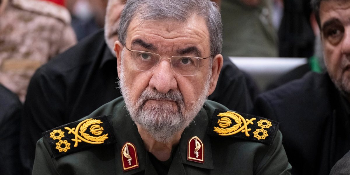 Comandant militar la Consiliul de Securitate, garda veche revine