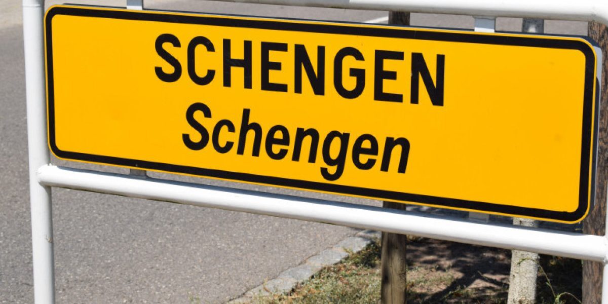 Schengen în fierbere: Spania blochează italienii la graniță