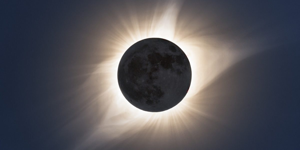 Eclipsa Totală: Cazarea în Europa sare de 1.000 $ pe noapte
