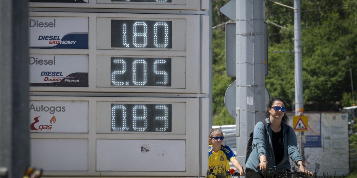 Prețuri combustibil Bulgaria: Scăderi majore în lunile următoare