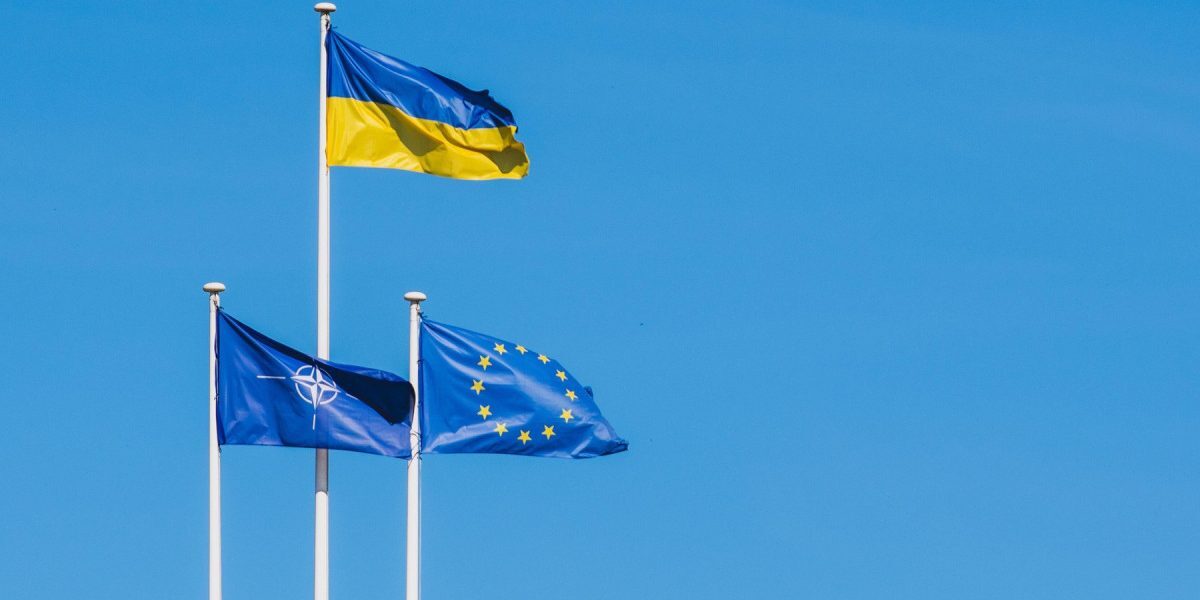 Ucrainenii vor UE și NATO tot mai puțin