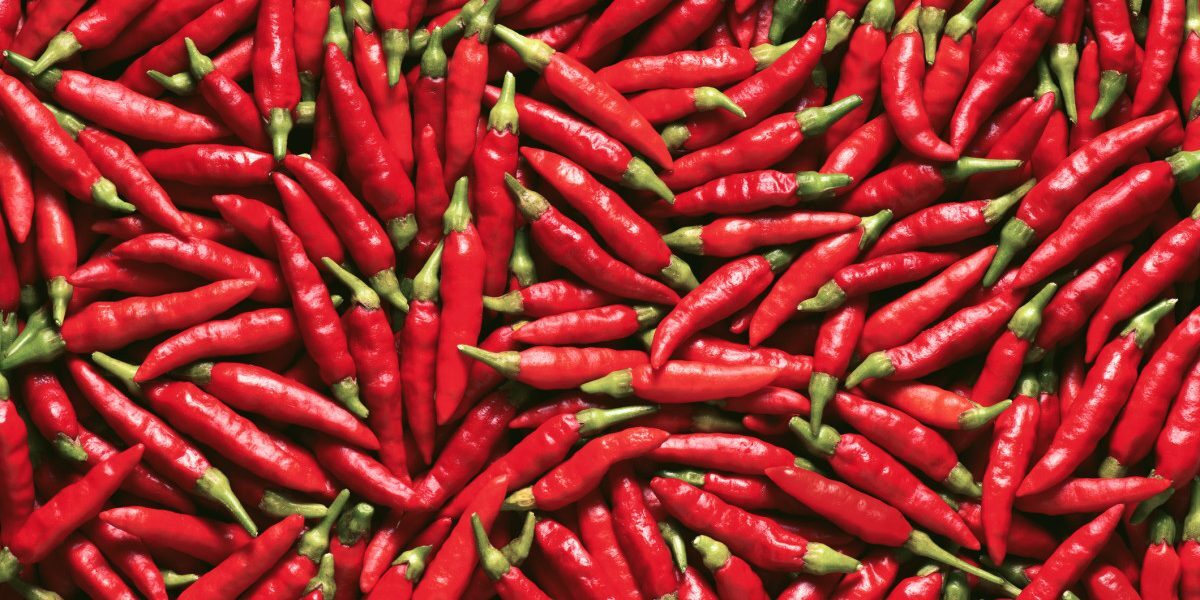 Ardeiul iute, o nouă legătură cu cancerul. Ce spun cercetătorii