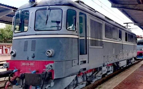 Șefi CFR, plătiți regalia, dați afară din cauza datoriilor uriașe