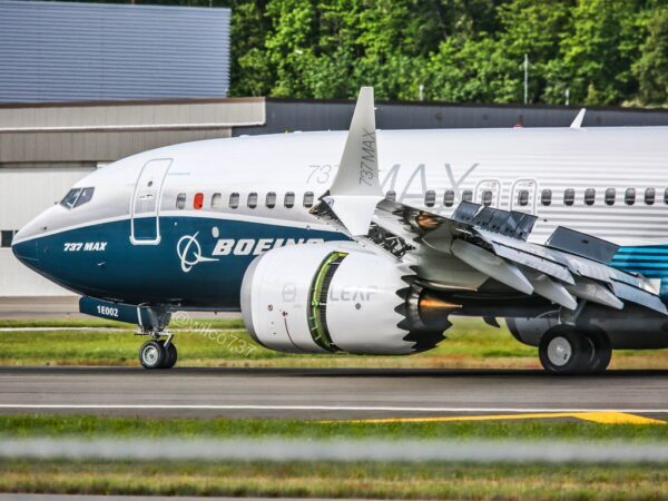 SUA inspectează 2000 de Boeing 737 Max pentru fisuri la fuselaj
