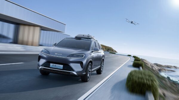 China: Mașinile electrice depășesc 60% din piață pentru prima dată