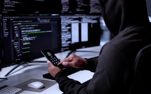 DNSC avertizează: Frauda cu credit pe numele tău, din nou