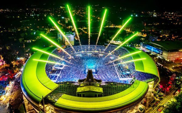Untold: Cluj Arena a Explodat cu 120.000 de Fani în Prima Zi