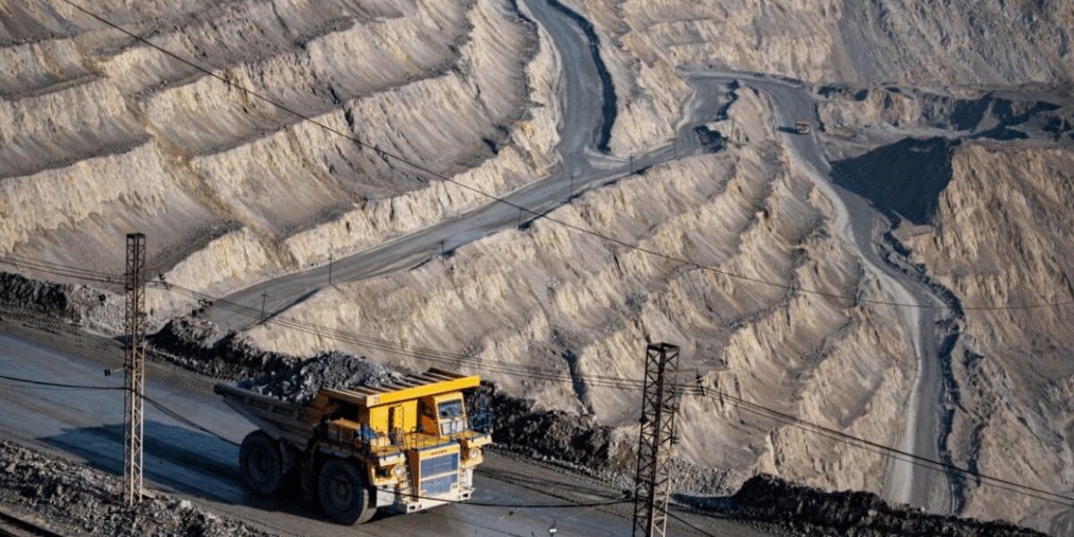 Cobalt și uraniu, trafic masiv spre China? Investigație mondială