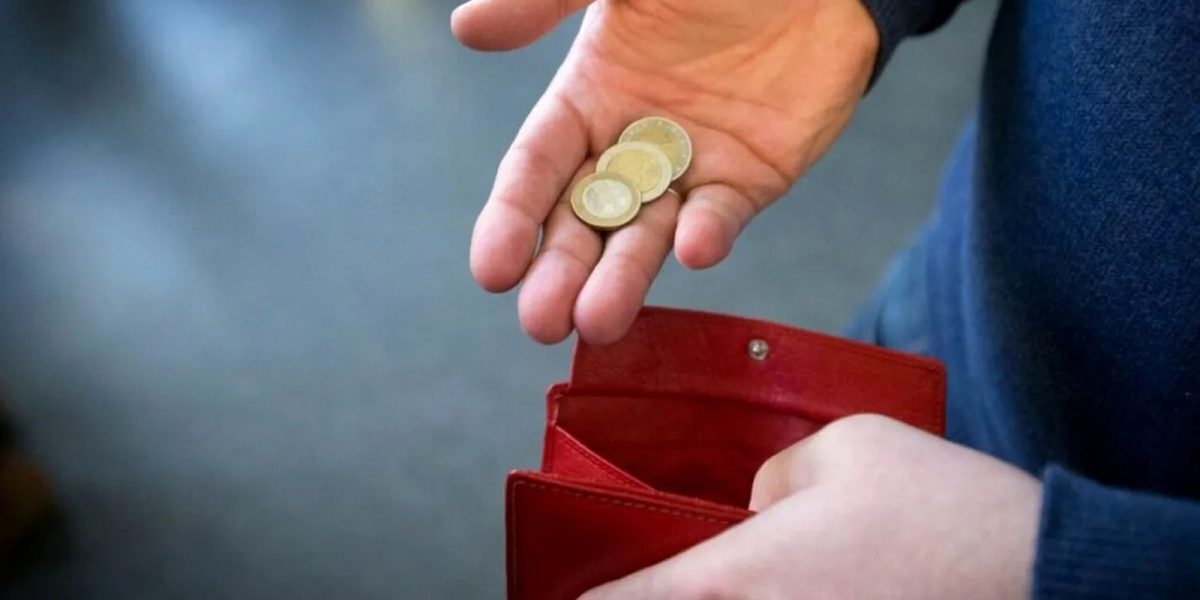 România: Cât plătește un român singur vs. cu copii