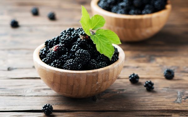 Coacăzele negre: Un nou aliat în lupta cu kilogramele în plus