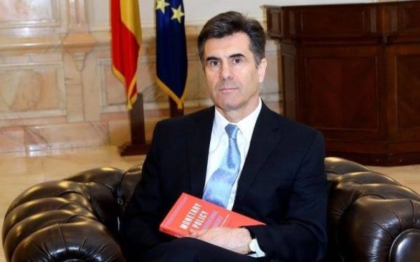 Croitoru: Câteva predicții despre politica românească