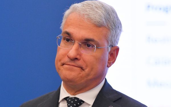 Pîslaru recunoaște impasul salarii Educație și Sănătate