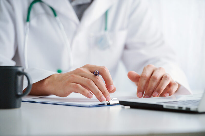 Reguli noi examen medici: subiecte unice, comisii stricte