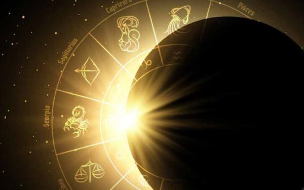 Eclipsa pe 12 august, destin schimbat pentru patru zodii