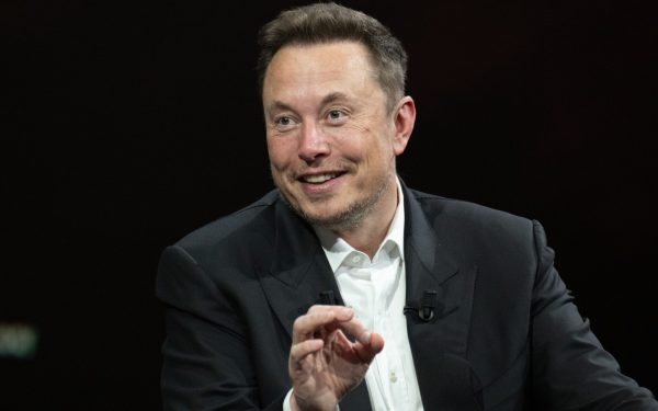 Musk, distins de Ucraina: Onoare supremă pentru magnat