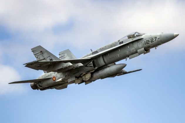 Dronă la nord de Insula Șerpilor. Spania a ridicat F-18