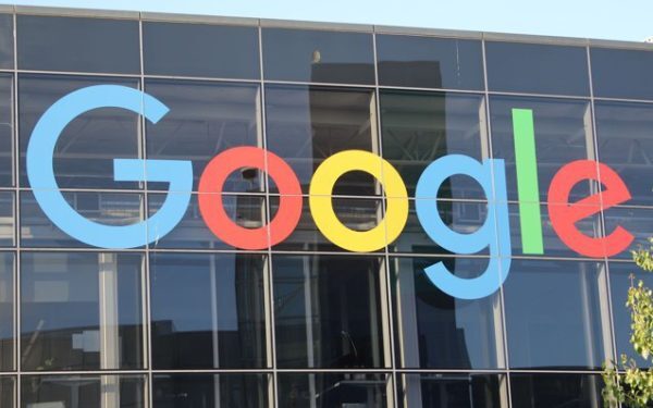 Brin revine la AI la Google, mută controlul din Londra în Silicon Valley
