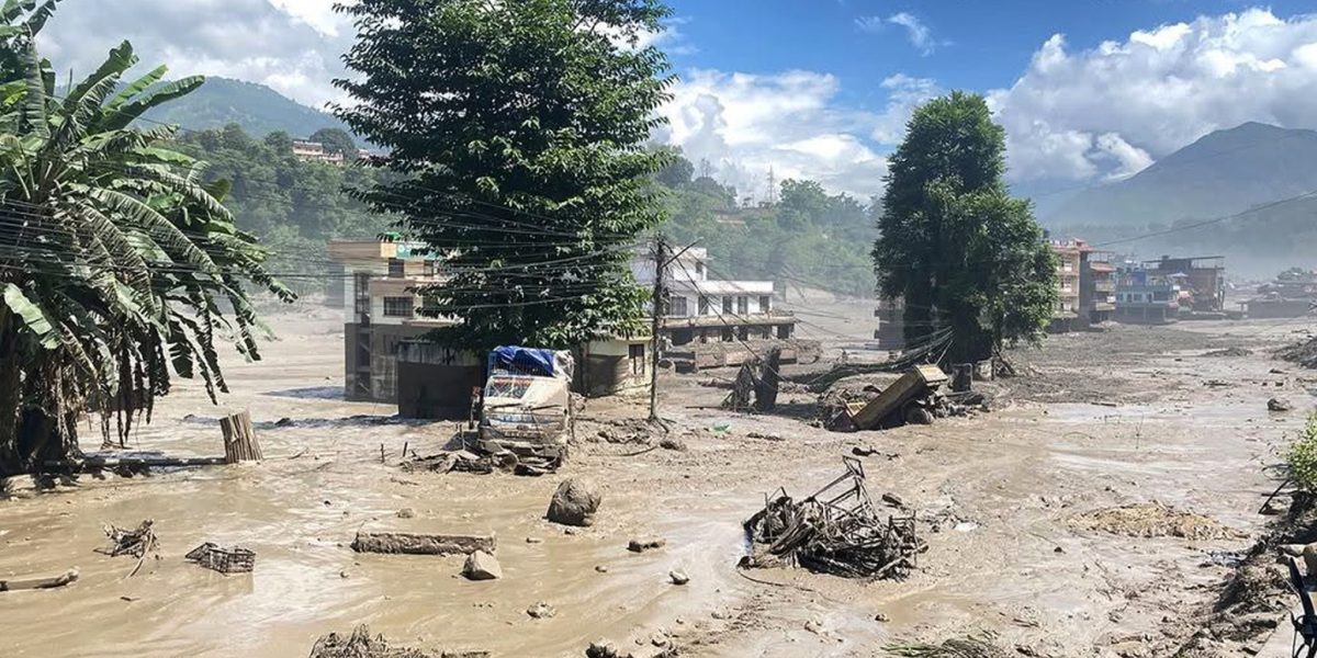 MAE, despre Nepal: Români neafectați de inundații