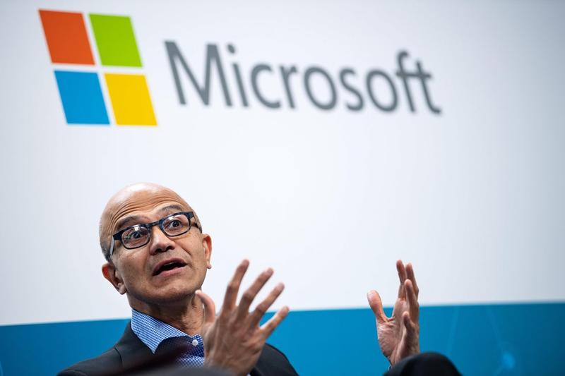 Șeful Microsoft: Avertisment șocant pentru firmele ce rulează AI