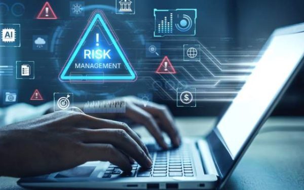 Hackerii fură 10.000$ fiecărui român atacat