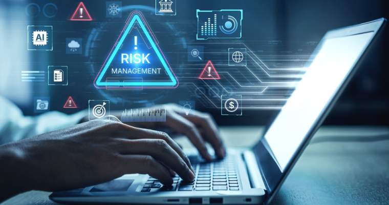 Hackerii fură 10.000$ fiecărui român atacat