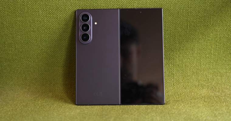 Samsung Galaxy Z Fold8 Ultra: 7 generații de revoluție mobilă