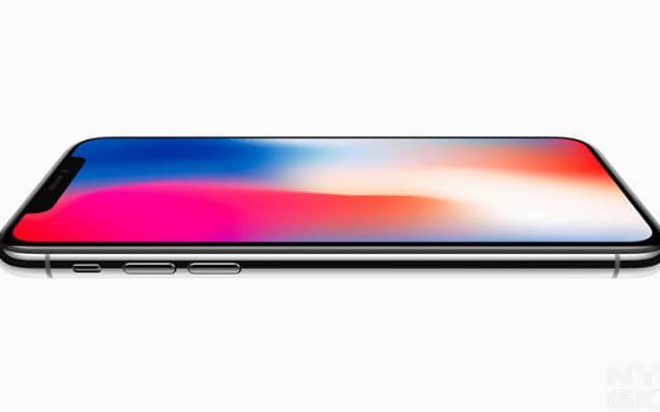 Apple declară iPhone X, MacBook Pro vechi, produse depășite