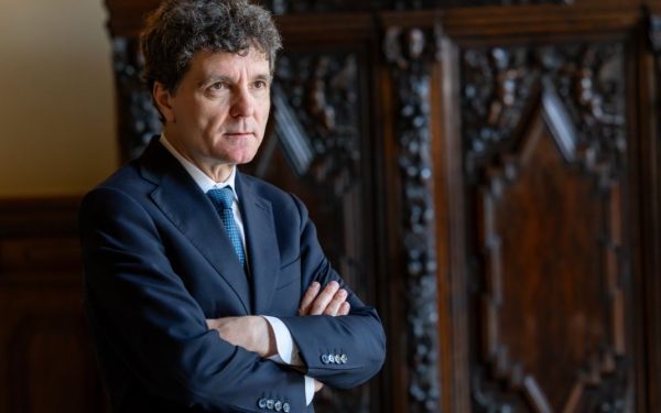 Nicuşor Dan: Moody’s laudă paşii României spre echilibru financiar