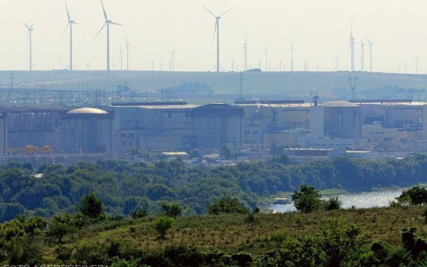 Cernavodă: Reactorul 2 al centralei nucleare, oprit controlat