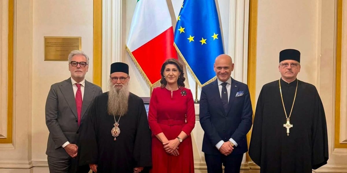 Oana Țoiu: Veste uriașă pentru românii din Italia. Episcopia e oficial recunoscută