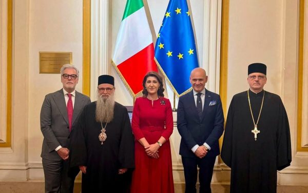Oana Țoiu: Veste uriașă pentru românii din Italia. Episcopia e oficial recunoscută