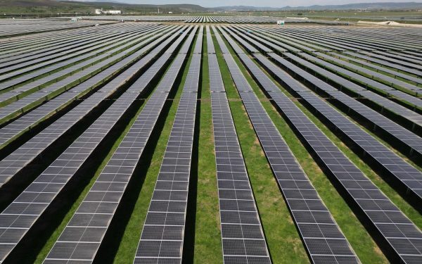 Centrala solară Brașov, gata de Crăciun după 2 ani. Primar: „Era un proiect greșit”