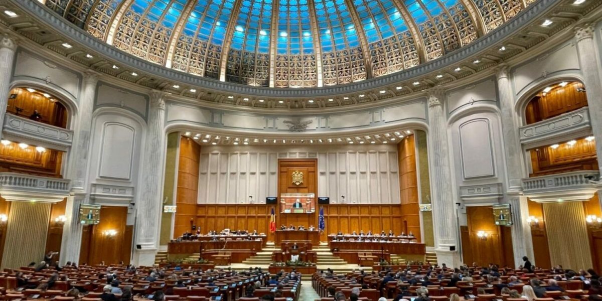 Datorii Pfizer plătite! Politicienii își pasează vina în Parlament