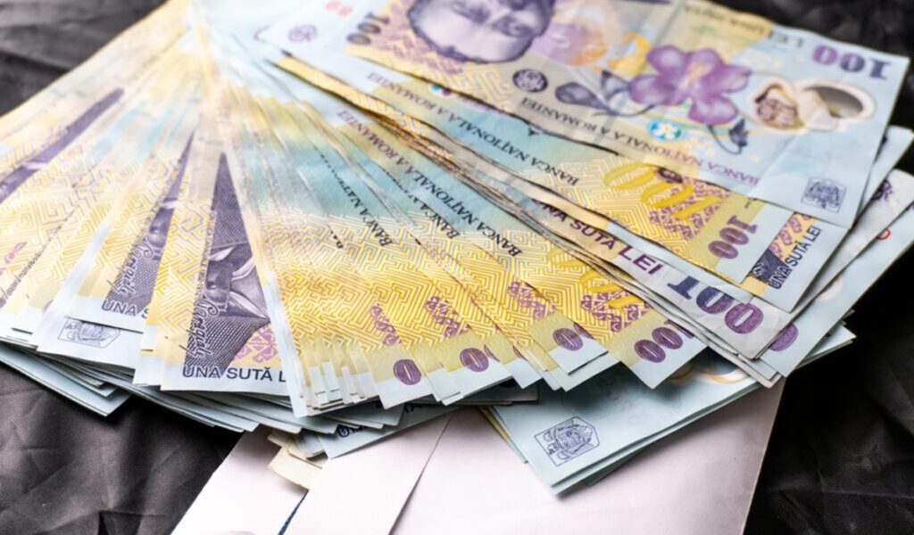 Bani de la Stat: 15.000 lei pentru cine depune cererea din 17 august