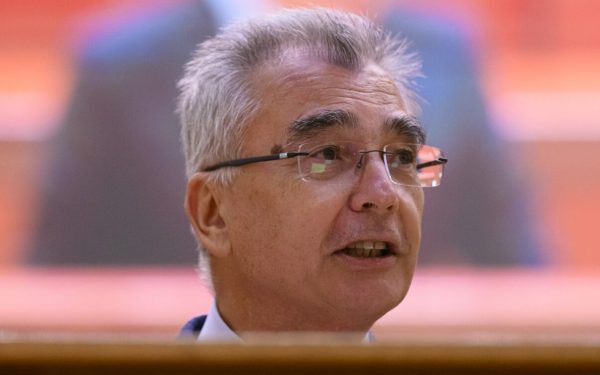 AUR o atacă pe Buzoianu, Peiu cere verificare la Curtea de Conturi