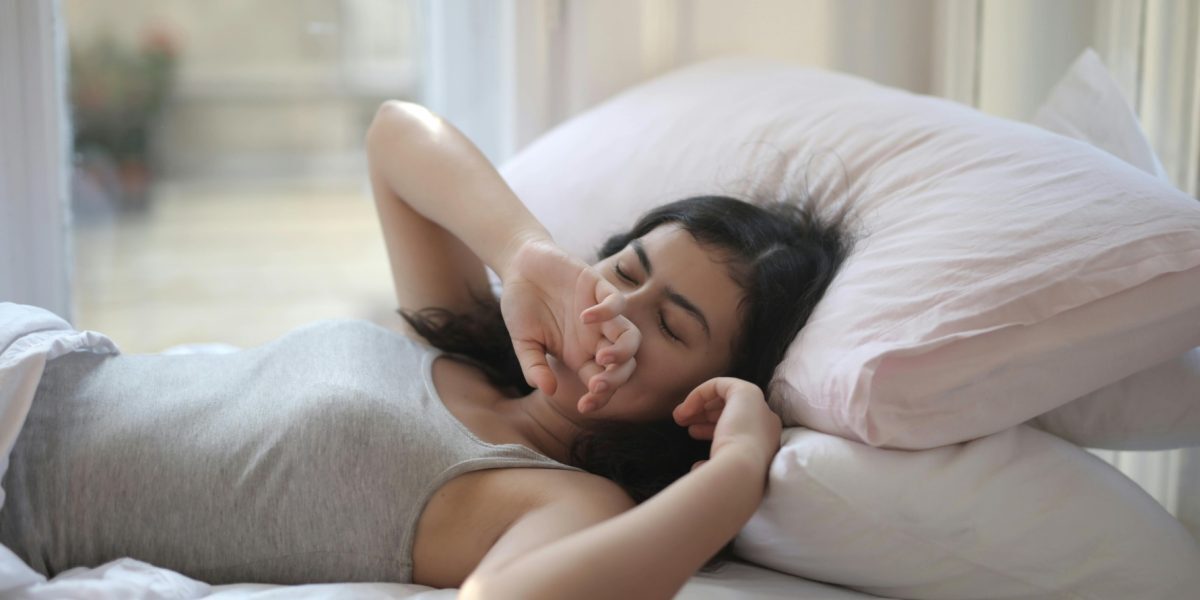 Somnul, secretul notelor și vieții sociale ale adolescenților