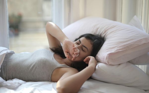 Somnul, secretul notelor și vieții sociale ale adolescenților