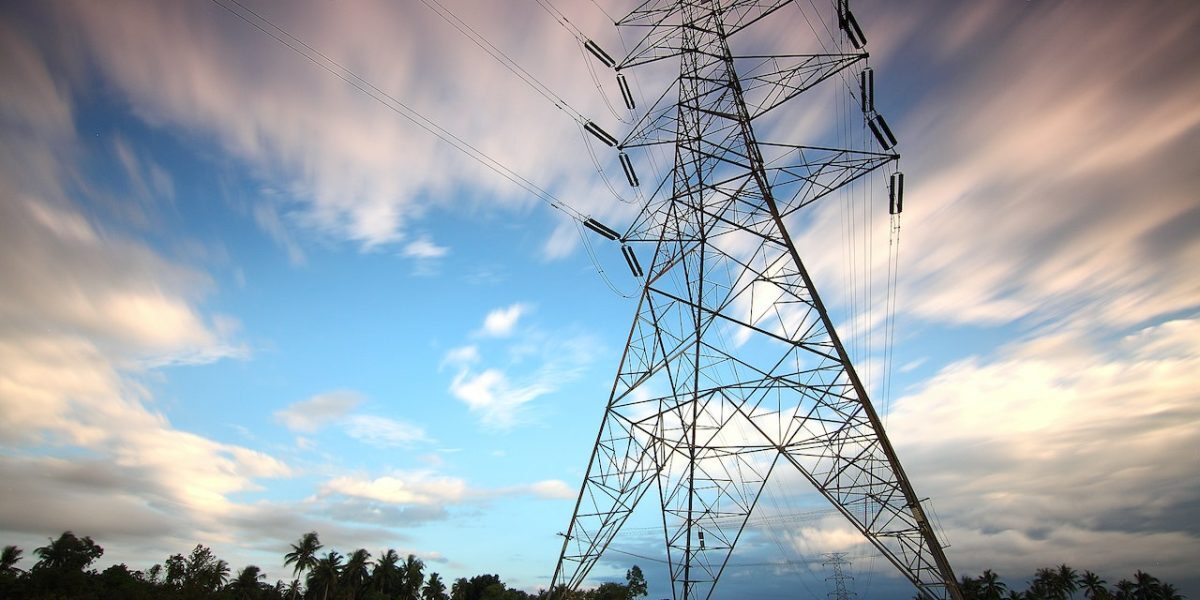 Bolojan: Consumul de energie seara a scăzut cu 300 MW