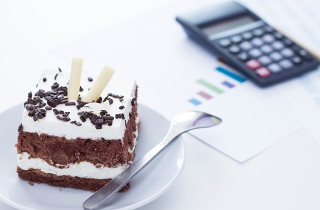 TVA la prăjituri: 11% sau 21%? HoReCa, iar în dilemă