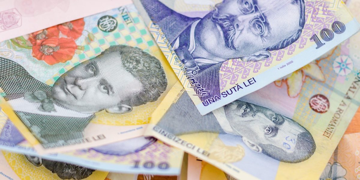 Bancnota ștampilată: Când devine invalidă și ce spun românii