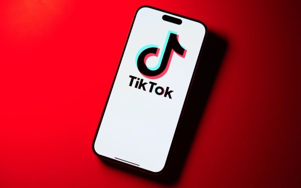 Oana Gheorghiu: TikTok fură creiere după atacul la ambulanța din Cluj