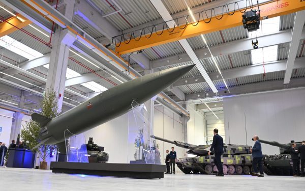 Șeful Rheinmetall: Tineri germani, gata de armată, dar nu ajung