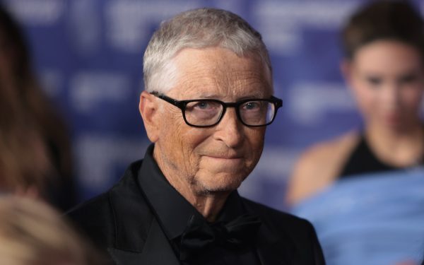 Gates: AI va distruge multe locuri de muncă, guvernele nu sunt pregătite